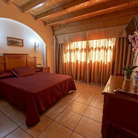 Alfonso Viii Hotel Santa Elena