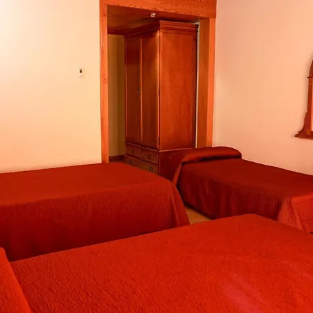 Hotel Alfonso Viii